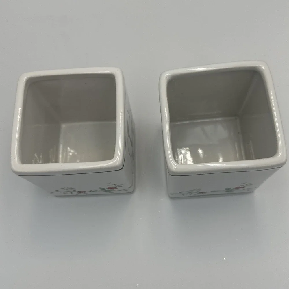 (2) Pfaltzgraff Winterberry Spoon Knife Holder Christmas‎ Table Square Stoneware
